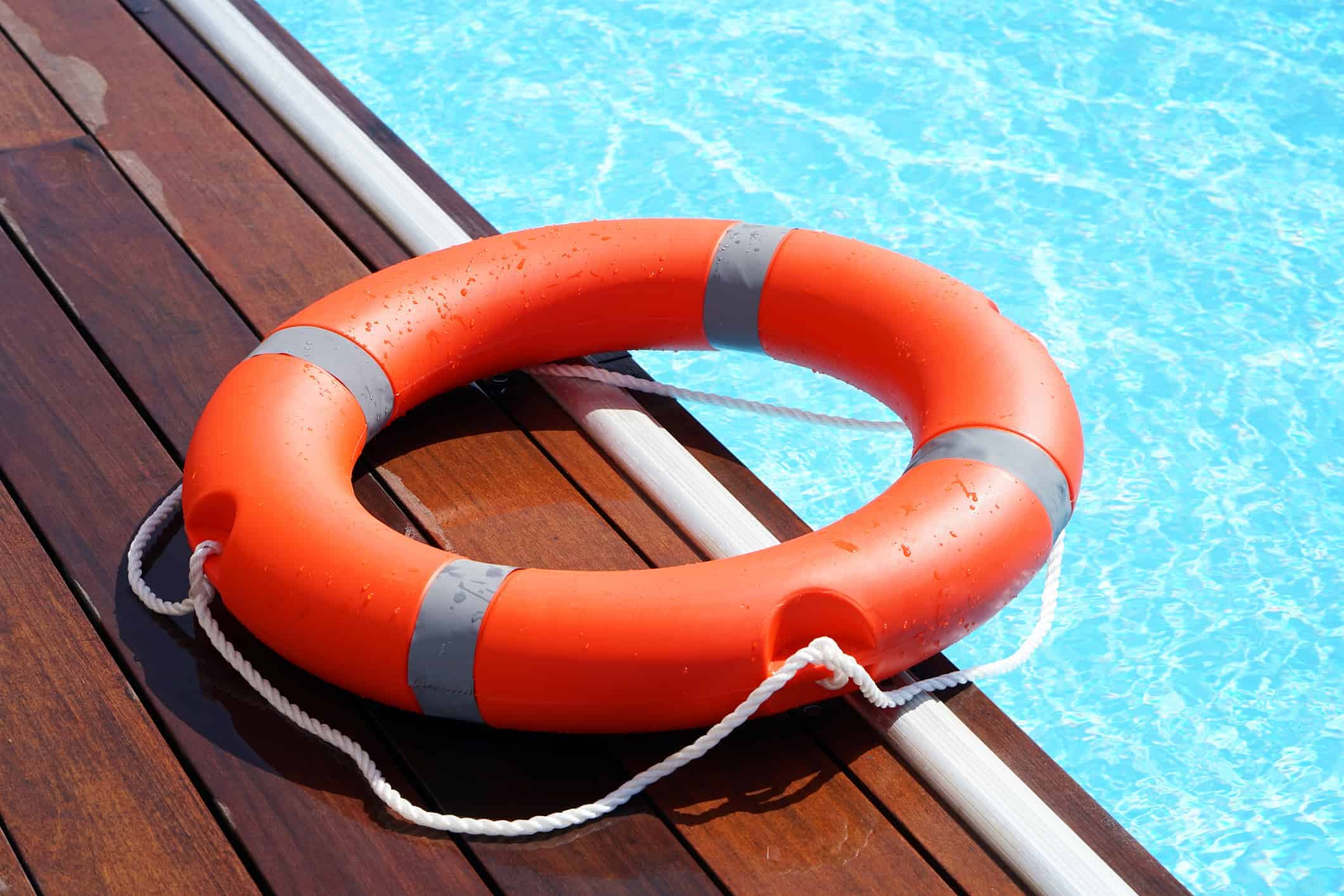 Safety Accessories Every Swimming Pool Should Have